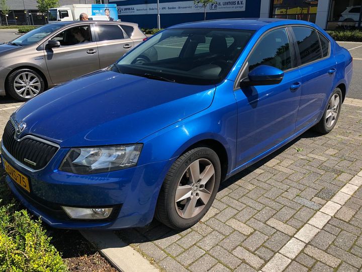 SKODA OCTAVIA 2013 tmbag9ne7e0122113