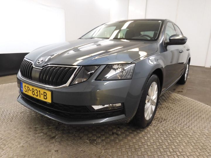 SKODA OCTAVIA 2018 tmbag9ne7j0321530