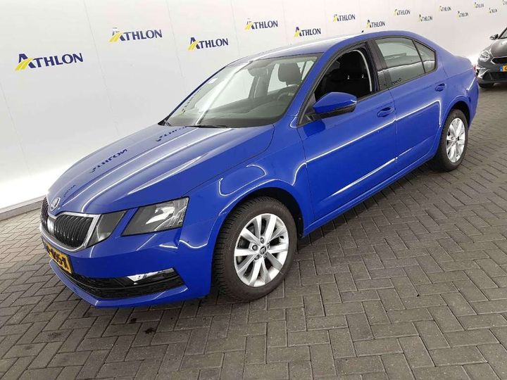 SKODA OCTAVIA 2018 tmbag9ne7k0027420