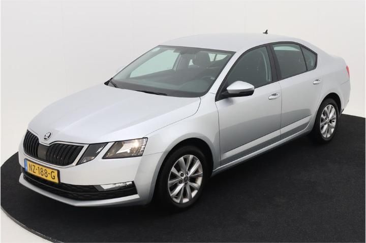 SKODA OCTAVIA 2017 tmbag9ne8j0061901