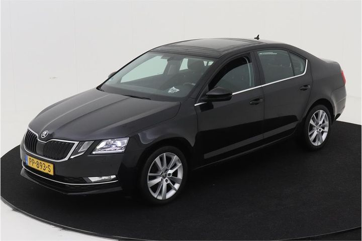 SKODA OCTAVIA 2017 tmbag9ne8j0120767