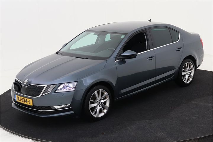 SKODA OCTAVIA 2017 tmbag9ne8j0213921