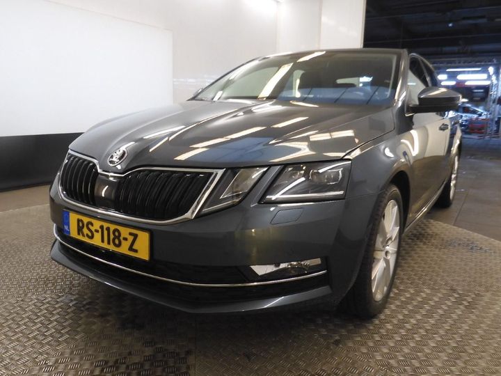 SKODA OCTAVIA 2018 tmbag9ne8j0243369