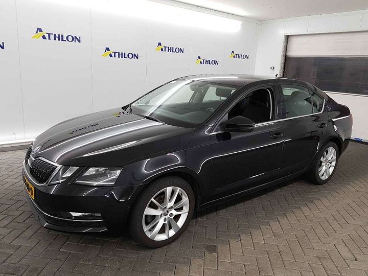 SKODA OCTAVIA 2018 tmbag9ne8j0357310