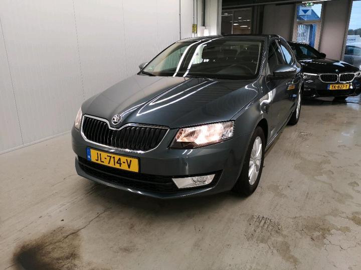 SKODA OCTAVIA 2016 tmbag9nexg0233810