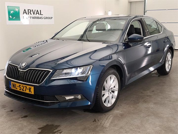 SKODA SUPERB 2017 tmbag9np0h7047526