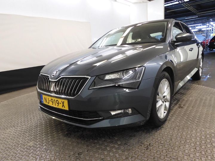 SKODA SUPERB 2017 tmbag9np1h7526585