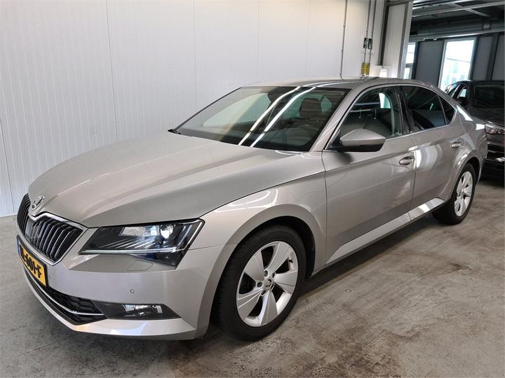 SKODA SUPERB 2016 tmbag9np2h7009036