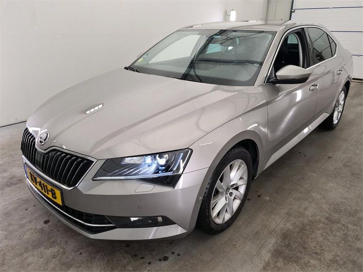 SKODA SUPERB 2016 tmbag9np3h7022961