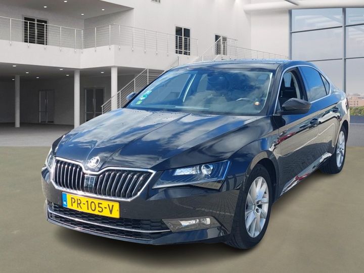 SKODA SUPERB 2018 tmbag9np4h7535135