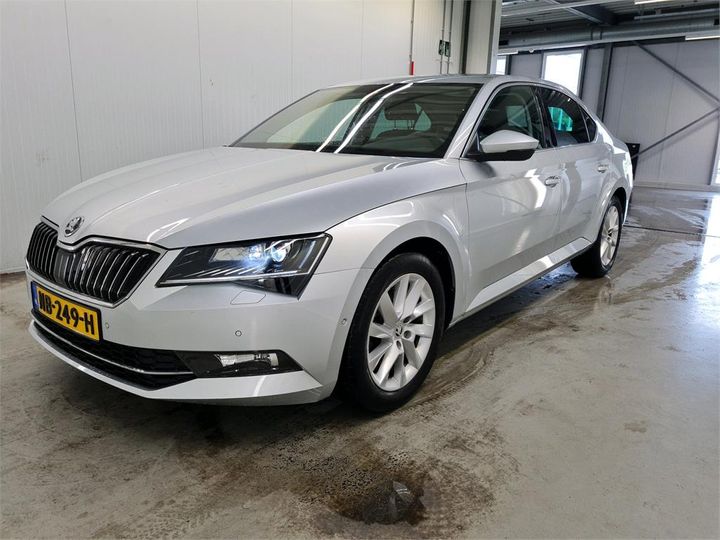 SKODA SUPERB 2017 tmbag9np5h7516447