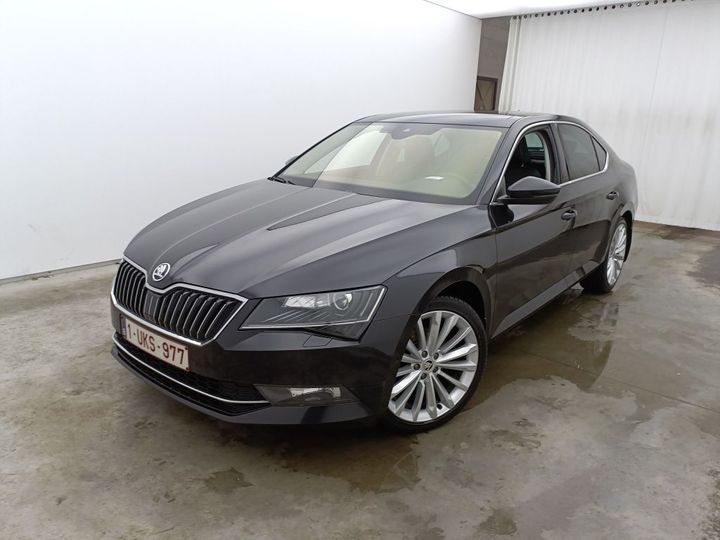 SKODA SUPERB 2018 tmbag9np5j7597858