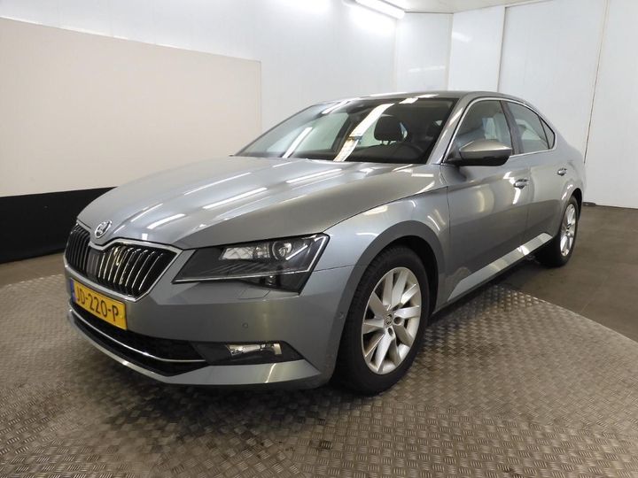 SKODA SUPERB 2016 tmbag9np6g7057928