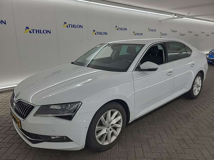 SKODA SUPERB 2016 tmbag9np6h7022372