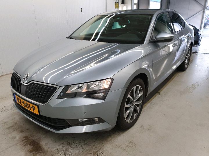 SKODA SUPERB 2016 tmbag9np6h7032366