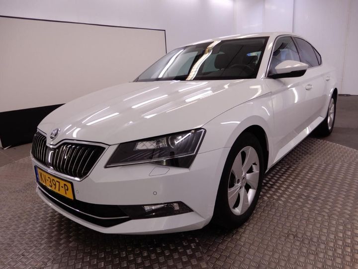 SKODA SUPERB 2016 tmbag9np7h7033221