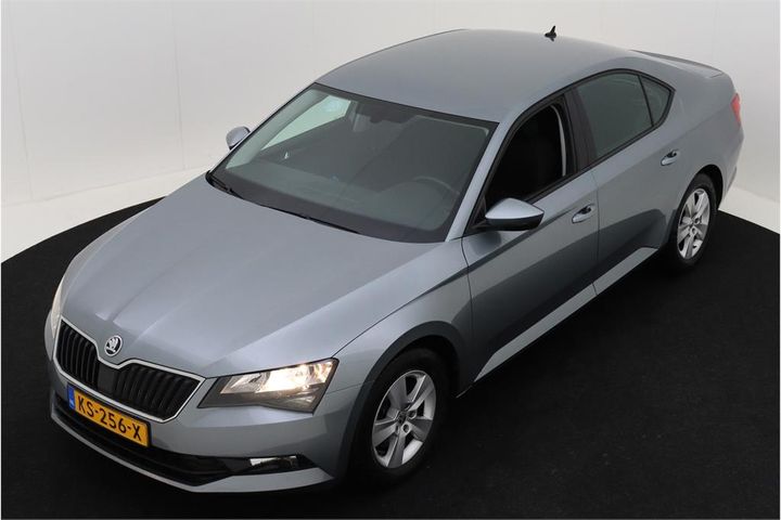 SKODA SUPERB 2016 tmbag9np7h7038502