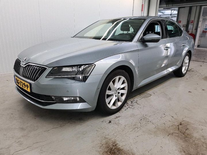 SKODA SUPERB 2016 tmbag9np8h7022678