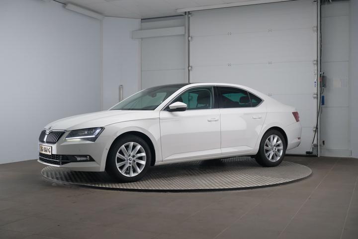 SKODA SUPERB 2016 tmbag9np8h7500825