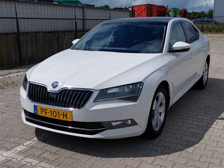 SKODA SUPERB 2017 tmbag9np8h7557266