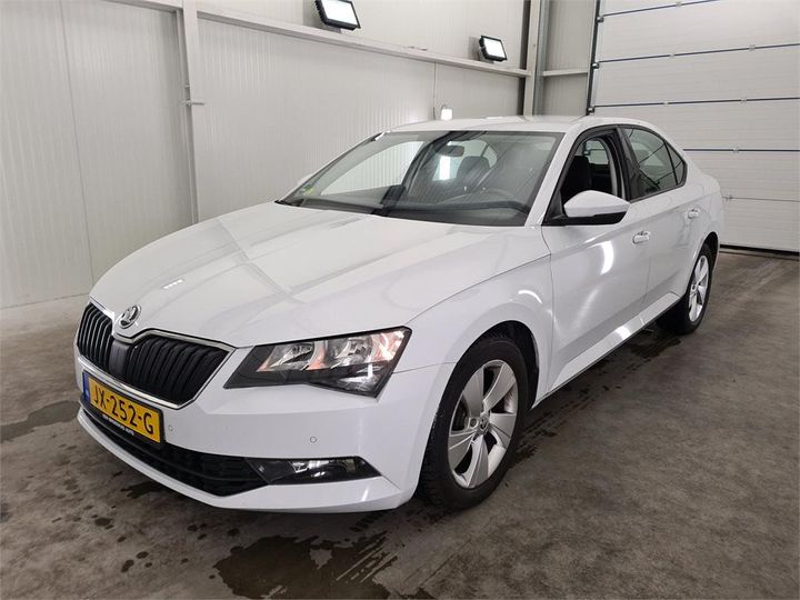 SKODA SUPERB 2016 tmbag9npxh7008796