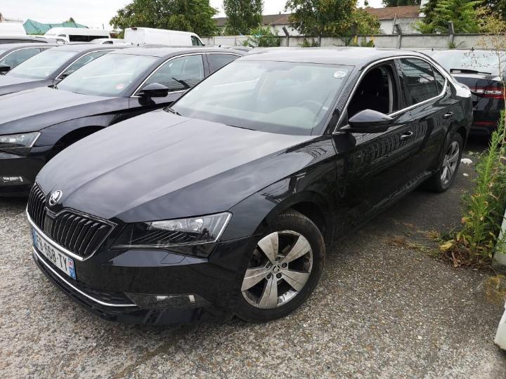 SKODA SUPERB 2018 tmbah7np1k7015726