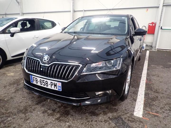 SKODA SUPERB 2018 tmbah7np1k7019811