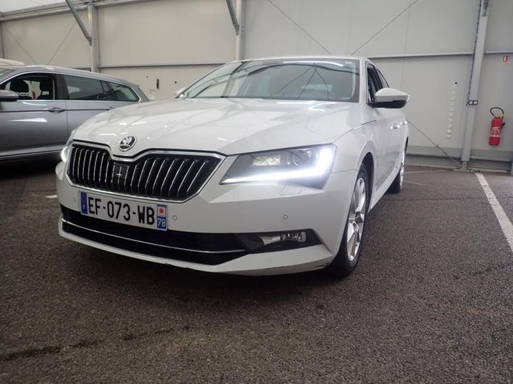 SKODA SUPERB 2016 tmbah7np3h7027921