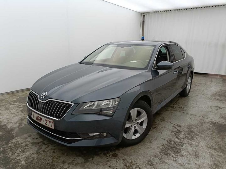 SKODA SUPERB 2019 tmbah7np3k7074163