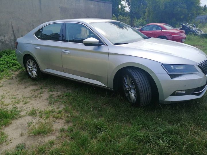 SKODA SUPERB 2018 tmbah7np4j7609709