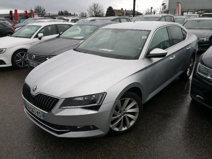 SKODA SUPERB 2017 tmbah7np5j7520571