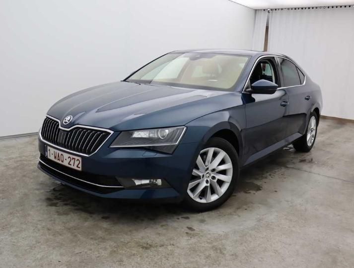 SKODA SUPERB 2019 tmbah7np5k7057056