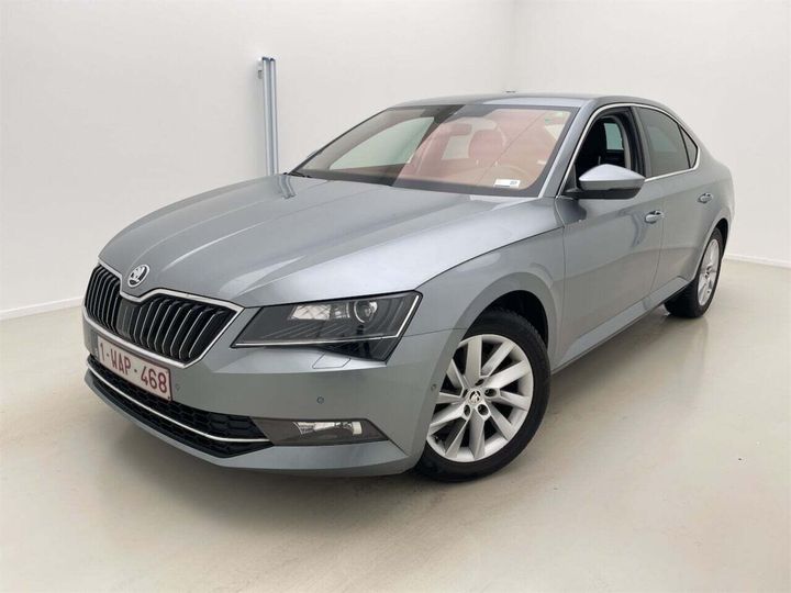 SKODA SUPERB 2019 tmbah7np5k7060846