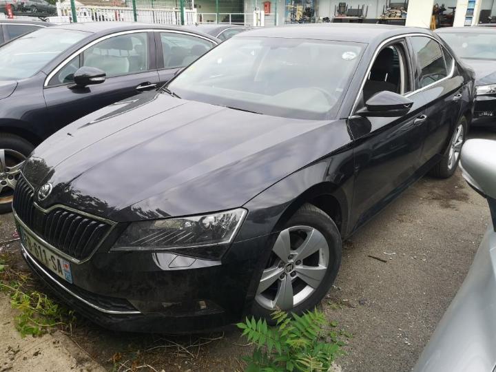 SKODA SUPERB 2018 tmbah7np6k7015687