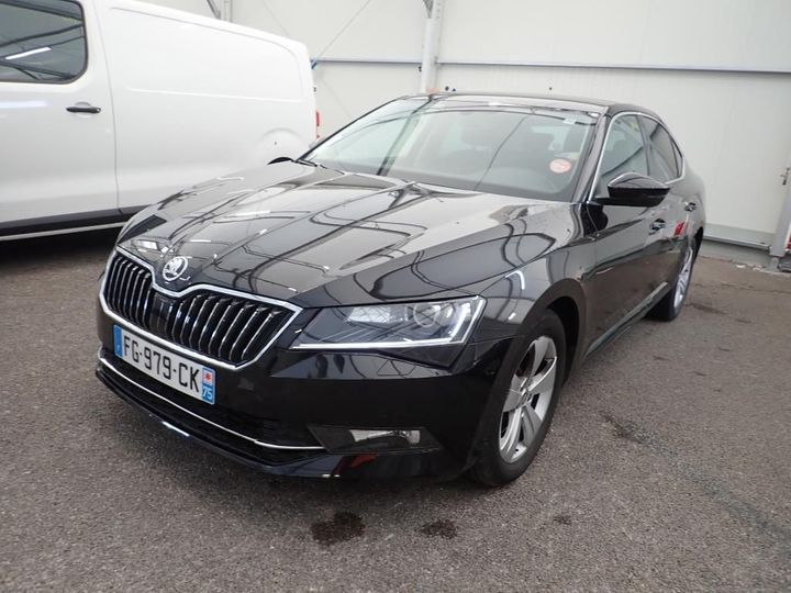 SKODA SUPERB 2019 tmbah7np7k7013253