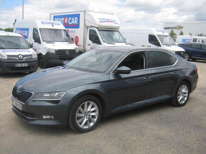 SKODA SUPERB 2019 tmbah7np7k7051226