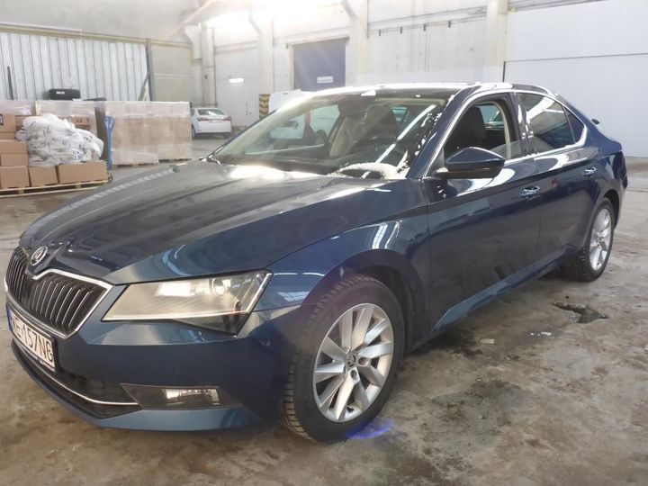 SKODA SUPERB 2016 tmbah7np9h7033156