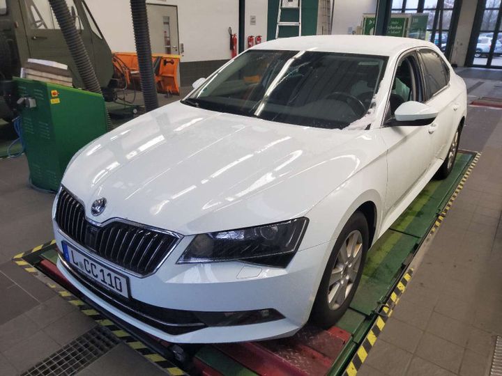 SKODA SUPERB 2017 tmbah7npxj7543974