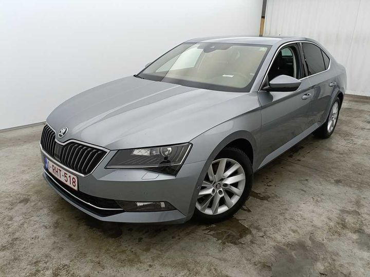 SKODA SUPERB 2017 tmbah9np1h7511159