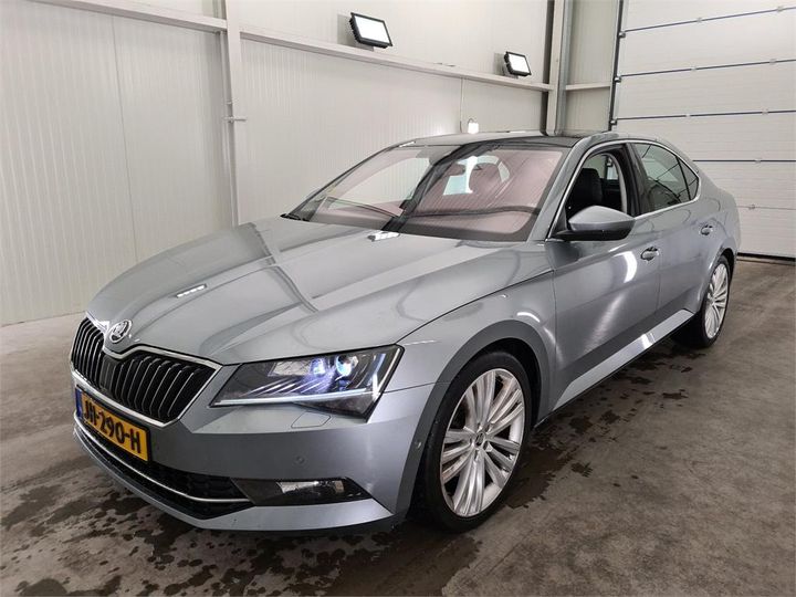 SKODA SUPERB 2016 tmbah9np5g7059263