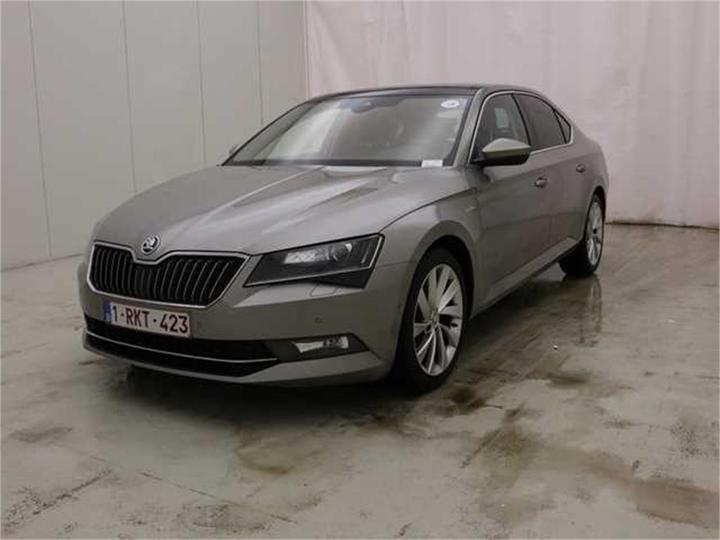 SKODA SUPERB 2017 tmbah9np6h7518608