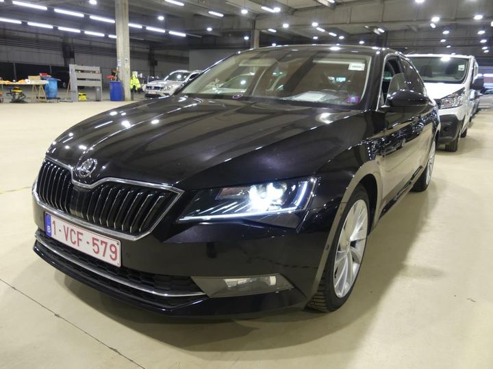 SKODA SUPERB 2018 tmbah9np6k7017628