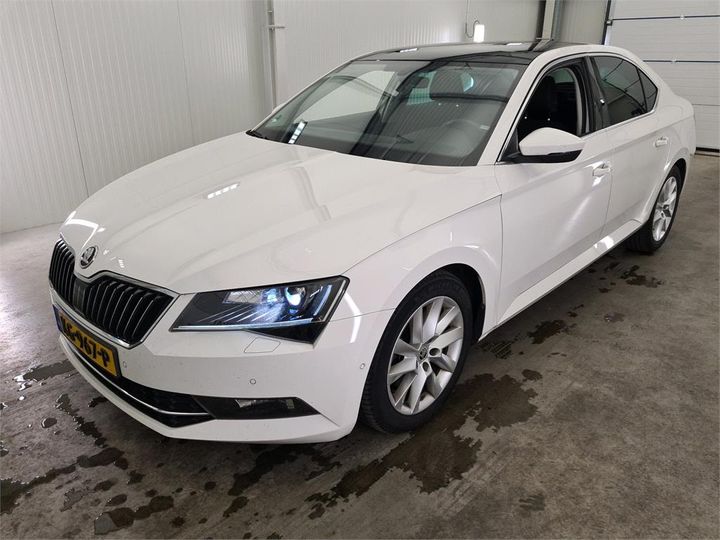 SKODA SUPERB 2016 tmbah9np7h7501073