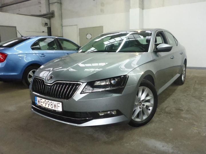 SKODA SUPERB 2019 tmbah9np7k7068068