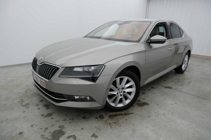 SKODA SUPERB 2016 tmbah9npxg7084627