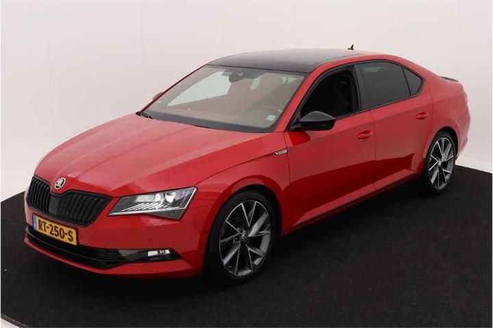 SKODA SUPERB 2018 tmbah9npxj7562570