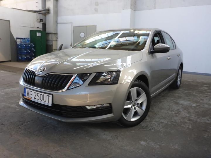 SKODA OCTAVIA 2018 tmbaj7ne0k0061317