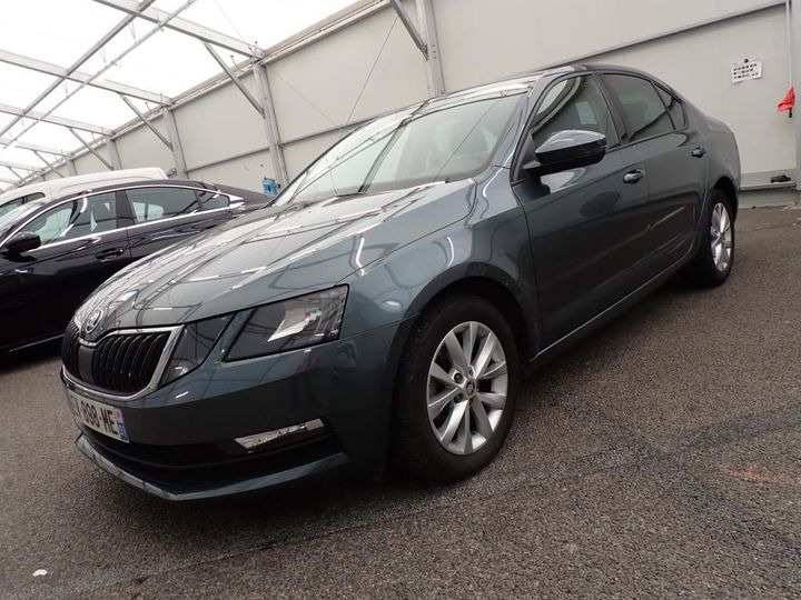 SKODA OCTAVIA 2018 tmbaj7ne1j0103122