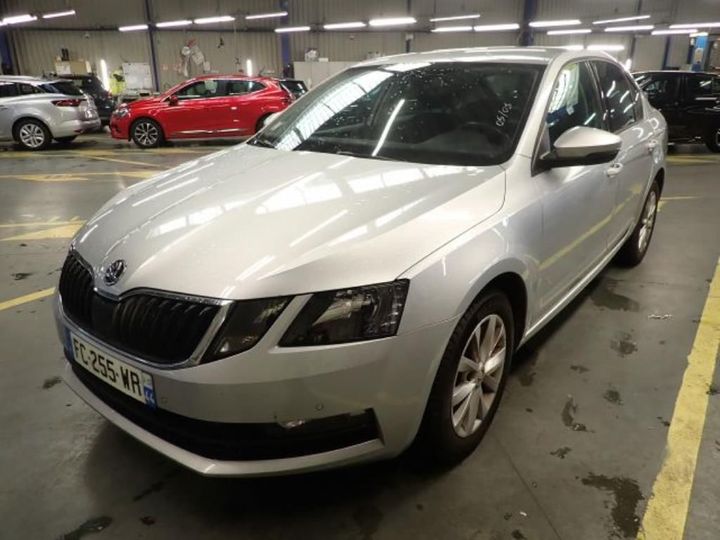 SKODA OCTAVIA 2018 tmbaj7ne1k0093449