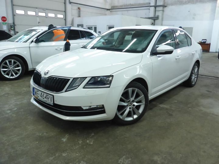 SKODA OCTAVIA 2017 tmbaj7ne2j0181070